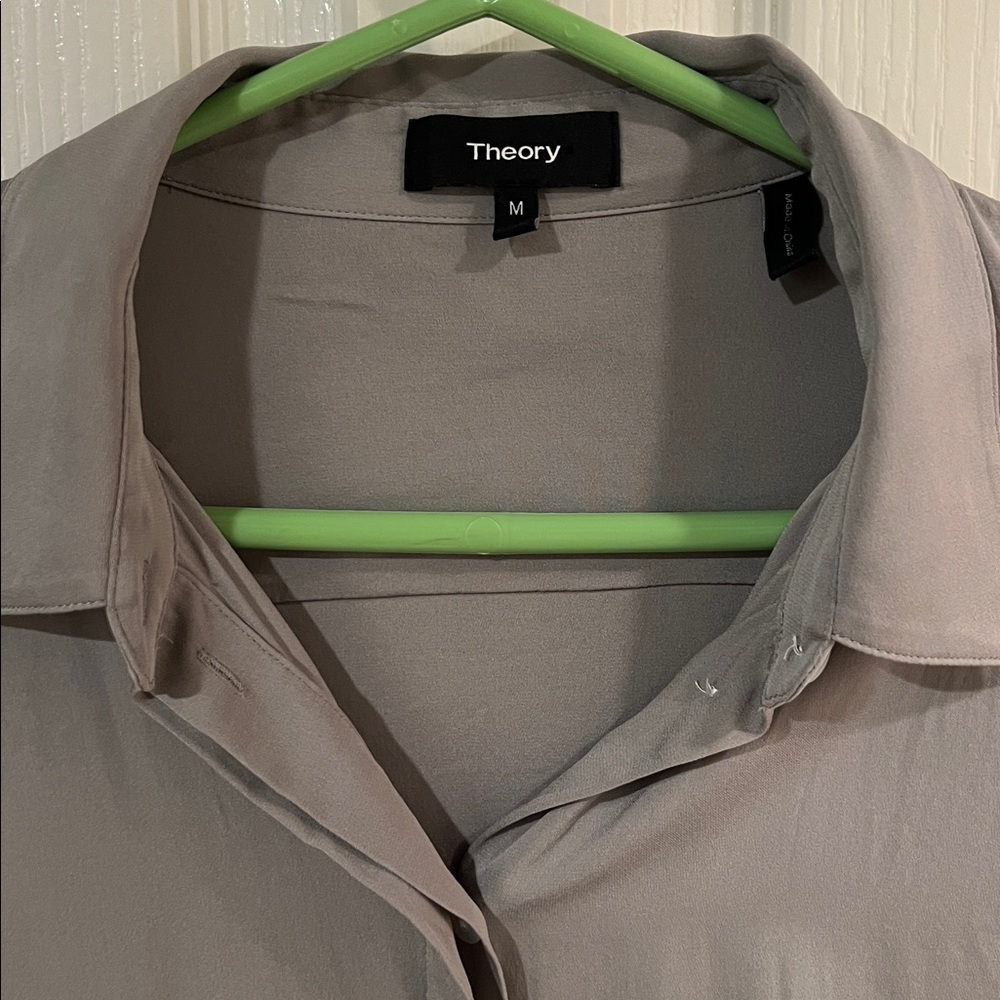 Theory Grey Gorgeous Silk Classic Fitted Collared Long Sleeve Blouse - S/M - Picture 3 of 16